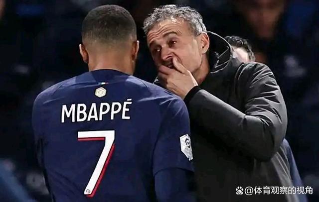 九游娱乐入口-包含陇右雄鲨队惊险晋级江南山猫队，拳击邀请赛上演关键失误成转折！年轻人站出来了的词条